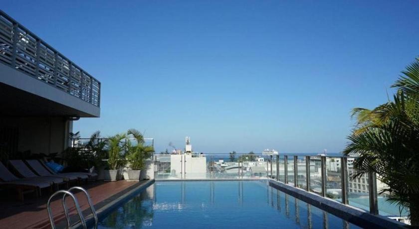 Elegancy Sansabai Hotel Patong Exterior foto
